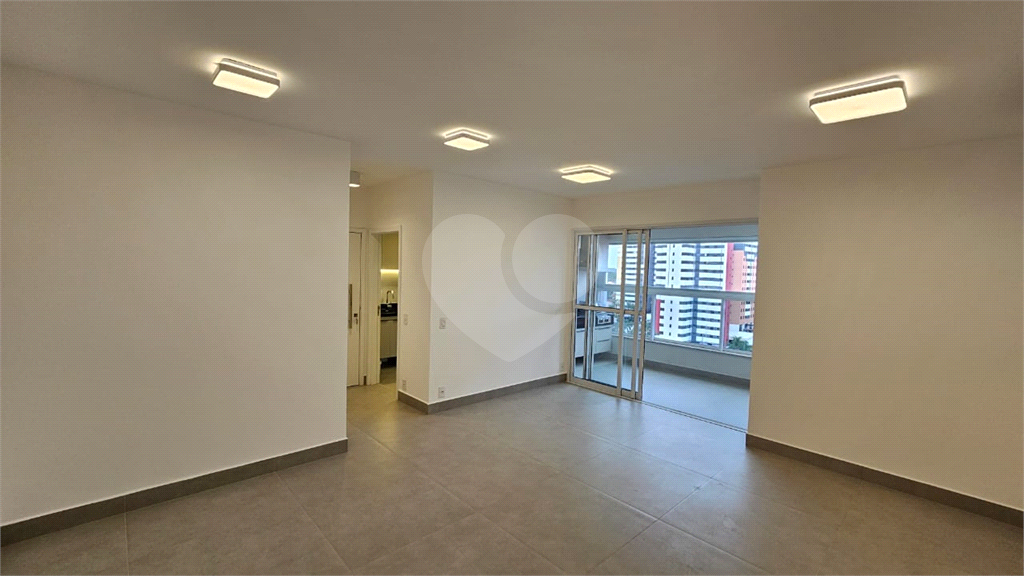 Apartamento à venda e aluguel com 3 quartos, 103m² - Foto 9