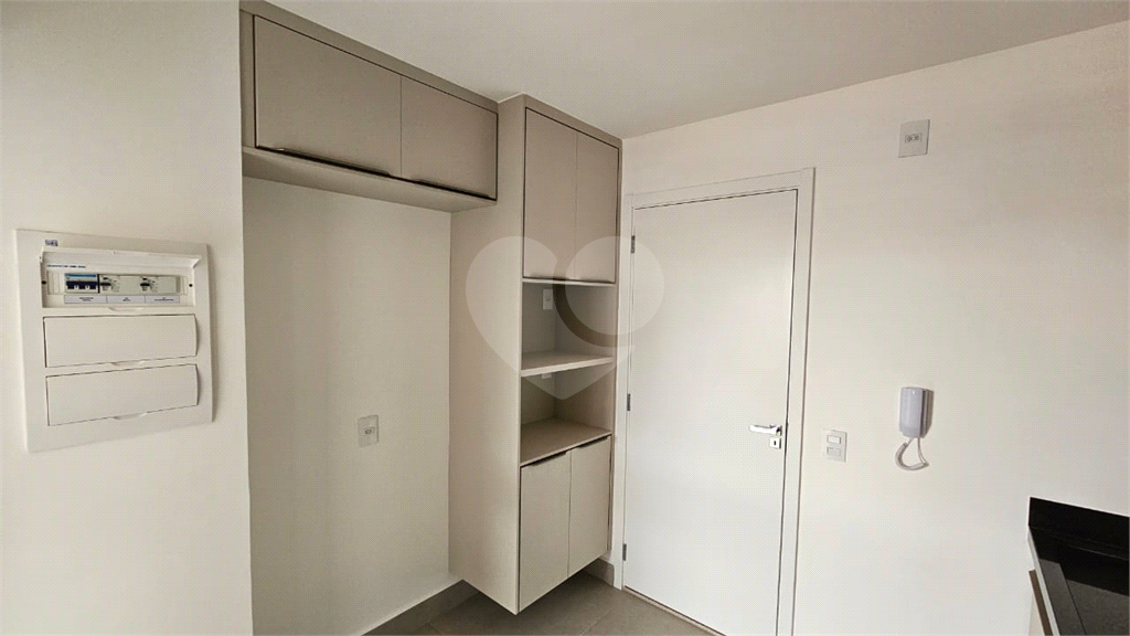 Apartamento à venda e aluguel com 3 quartos, 103m² - Foto 4