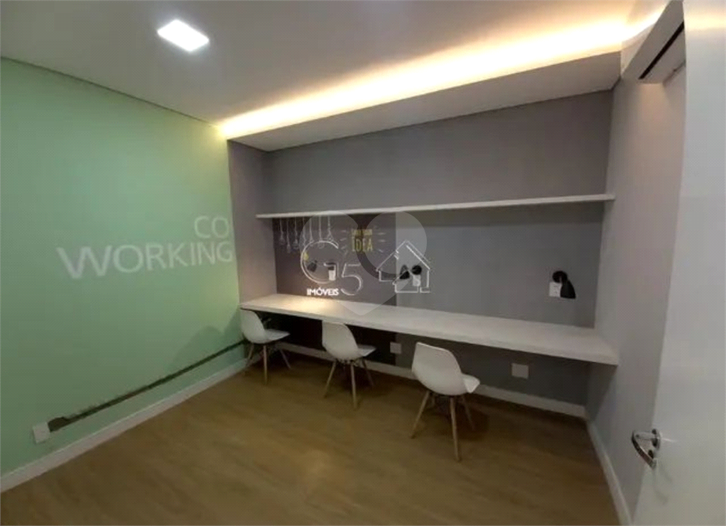 Lindo Apartamento Novo no Centro de Caieiras, armários planejados dorm, sala, cozinha, 2 Vagas. 