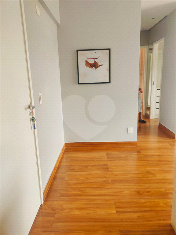 Lindo Apartamento Novo no Centro de Caieiras, armários planejados dorm, sala, cozinha, 2 Vagas. 