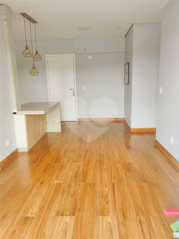 Lindo Apartamento Novo no Centro de Caieiras, armários planejados dorm, sala, cozinha, 2 Vagas. 