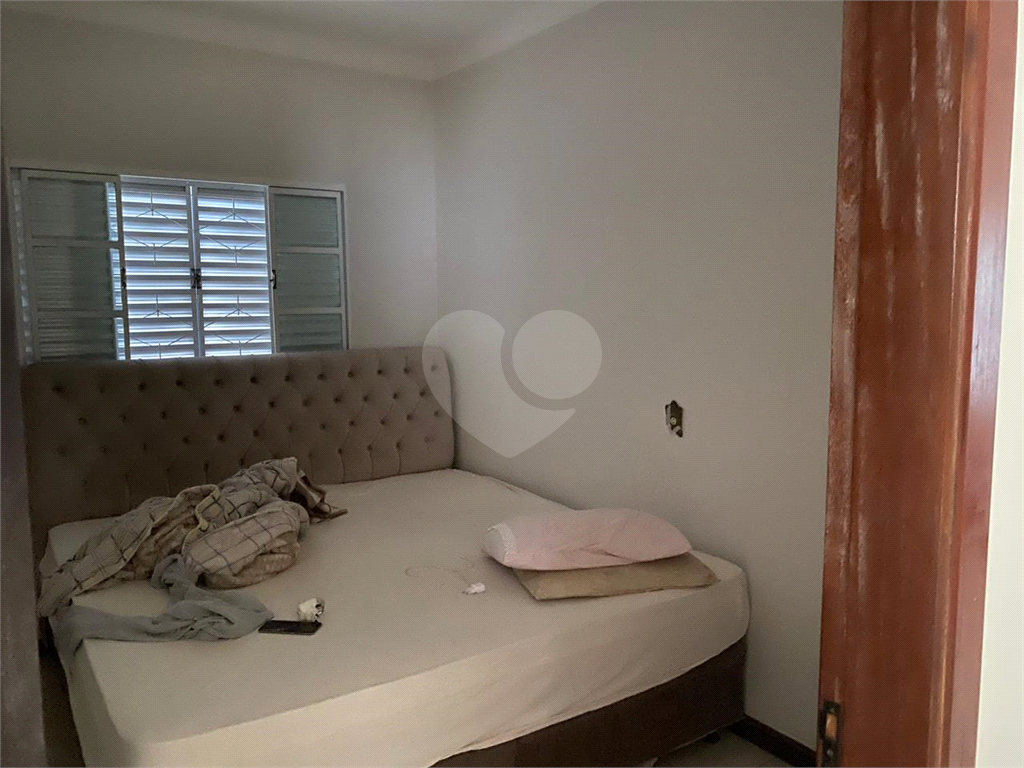 Casa de Condomínio à venda com 3 quartos, 280m² - Foto 3