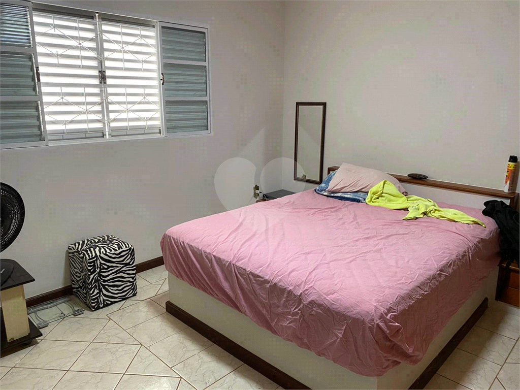 Casa de Condomínio à venda com 3 quartos, 280m² - Foto 4