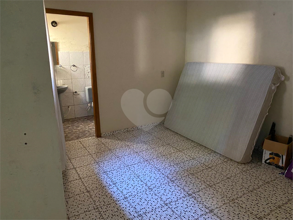 Casa de Condomínio à venda com 3 quartos, 280m² - Foto 9