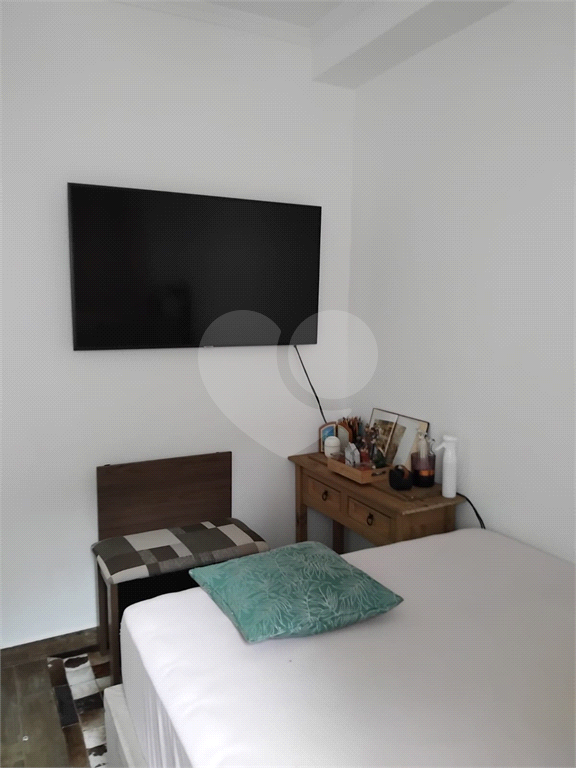 Aconchegante apartamento no Limão, com 02 quartos e 01 vaga