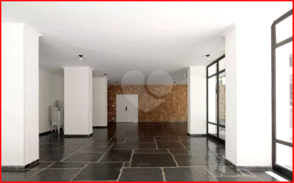 APARTAMENTO em HIGIENÓPOLIS