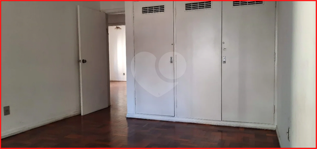 APARTAMENTO em HIGIENÓPOLIS