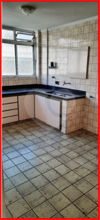 APARTAMENTO em HIGIENÓPOLIS
