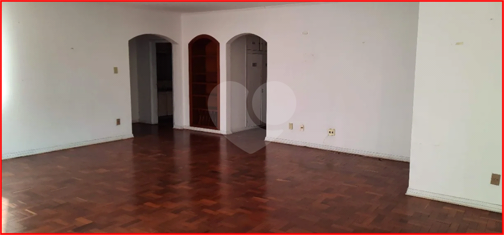 APARTAMENTO em HIGIENÓPOLIS