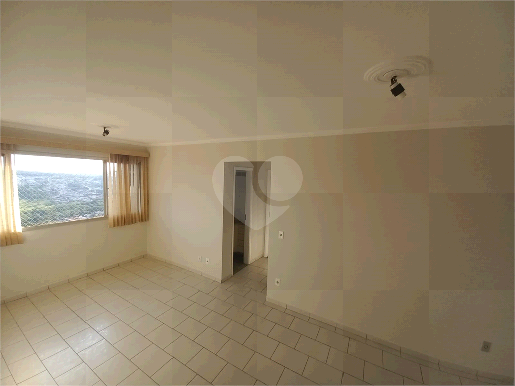 Apartamento à venda com 2 quartos, 62m² - Foto 13