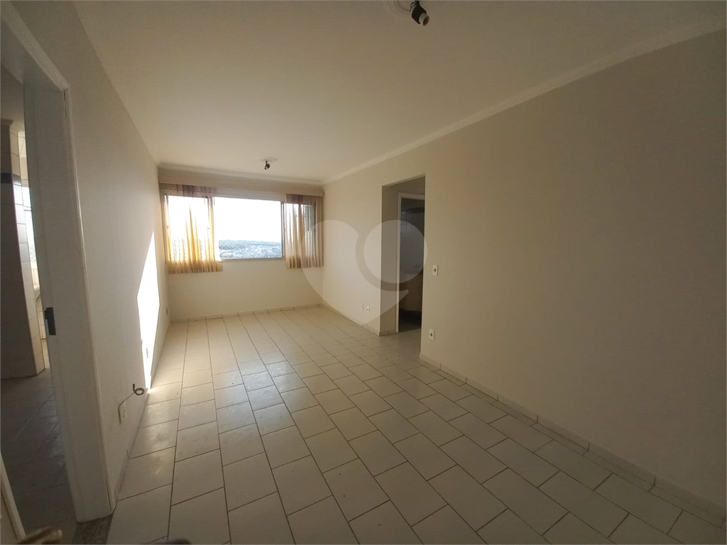 Apartamento à venda com 2 quartos, 62m² - Foto 21