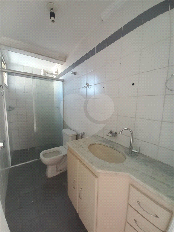 Apartamento à venda com 2 quartos, 62m² - Foto 11