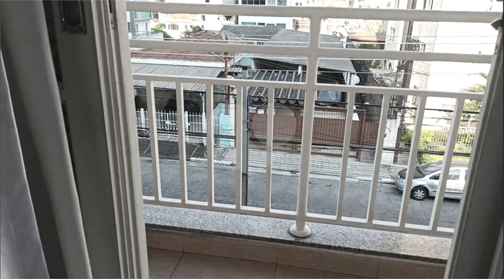 Sobrado de 2 andares, muito bem distribuído!