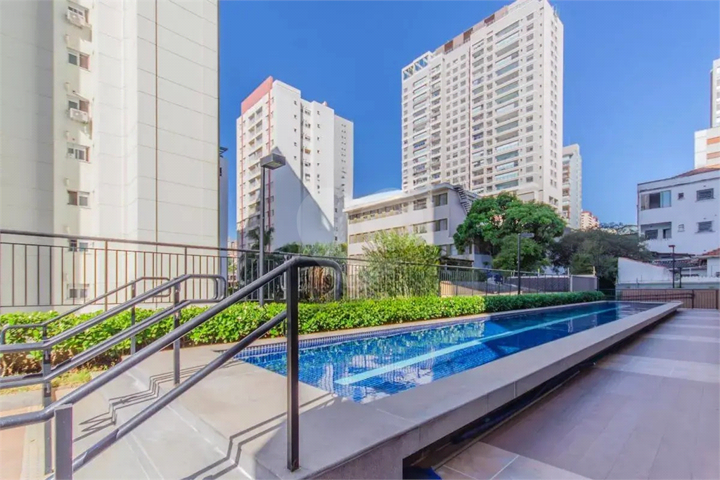 Apartamento tipo studio a 400m da estação Ana Rosa - 1 vaga - lazer 
