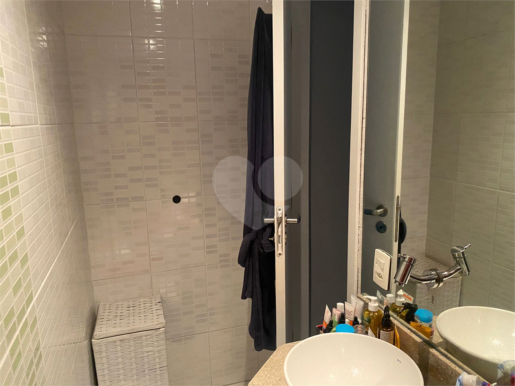APARTAMENTO em TREMEMBÉ