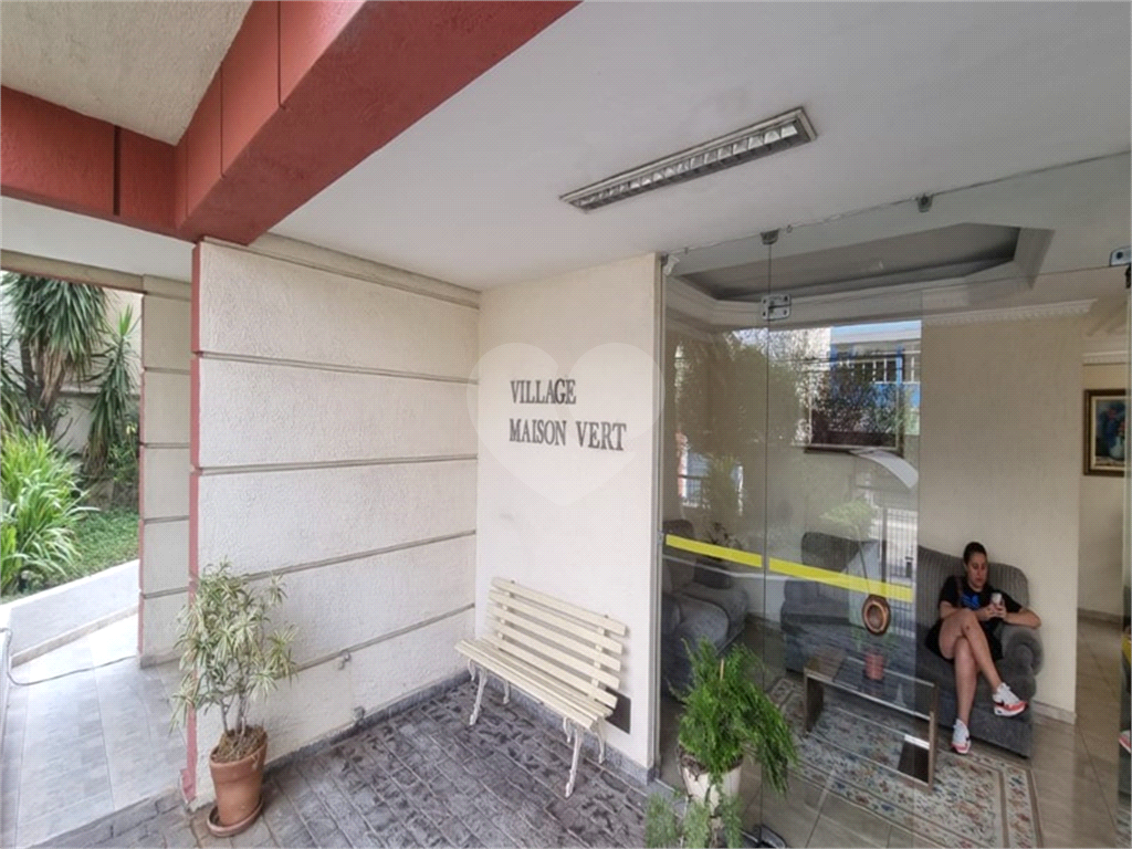 APARTAMENTO em CASA VERDE