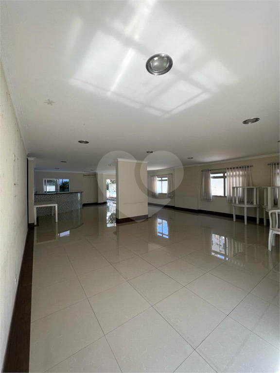Apartamento de 2 quartos em Gopoúva