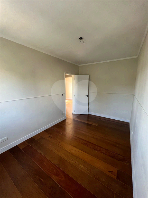 Apartamento de 2 quartos em Gopoúva