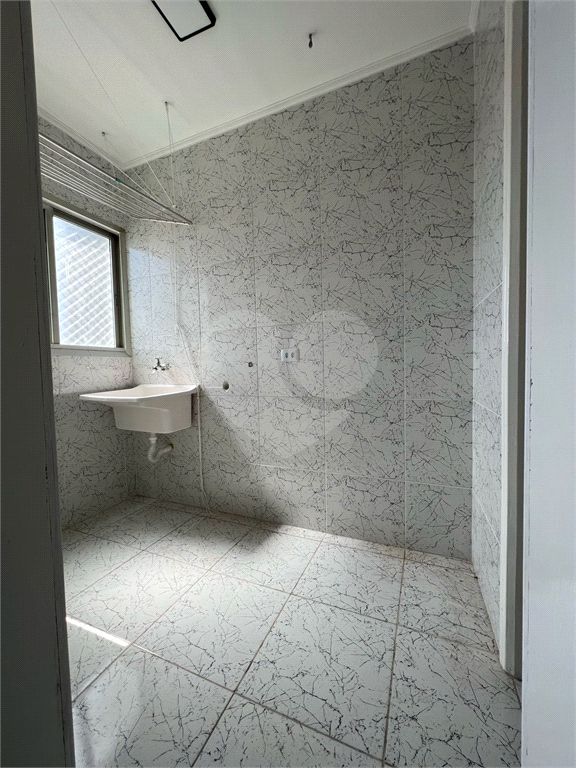 Apartamento de 2 quartos em Gopoúva