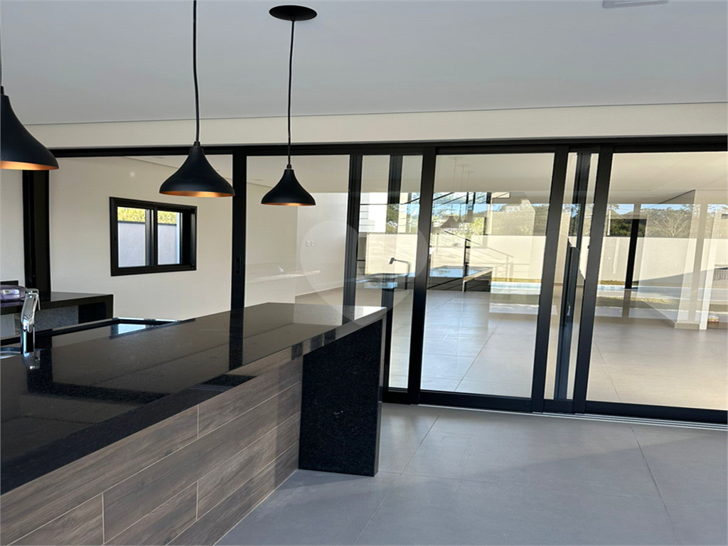 Casa de Condomínio à venda com 3 quartos, 266m² - Foto 5