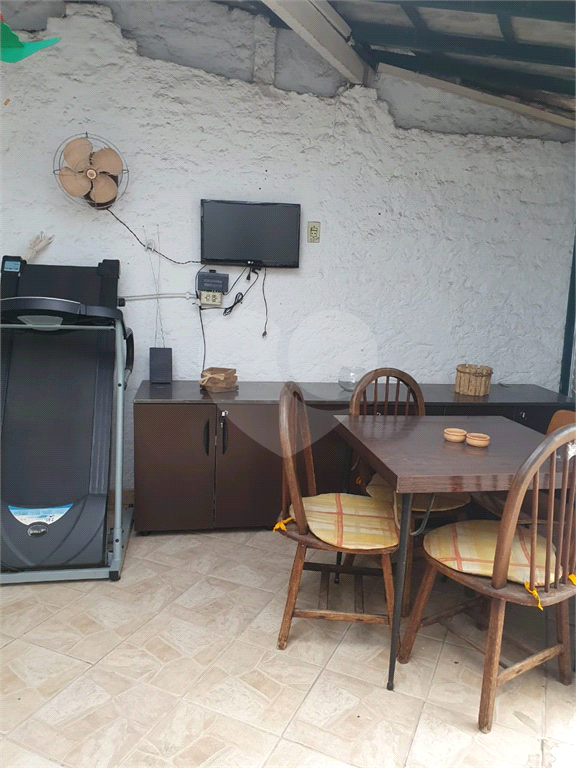 CASA em VILA MADALENA