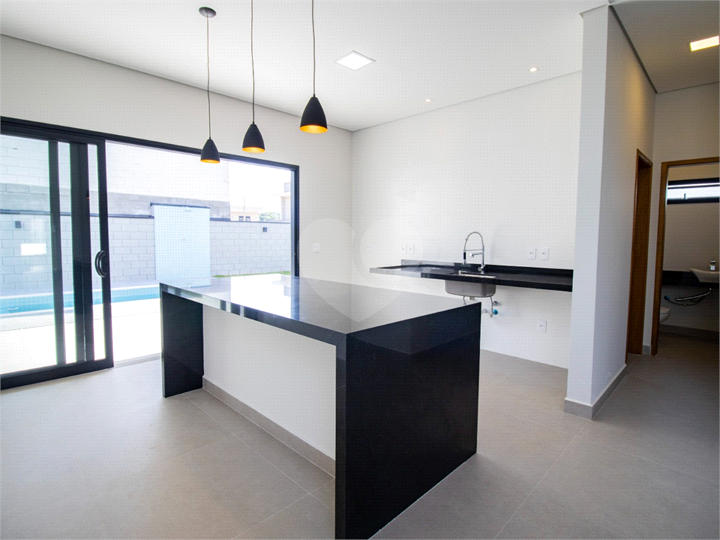 Casa de Condomínio à venda com 3 quartos, 202m² - Foto 5