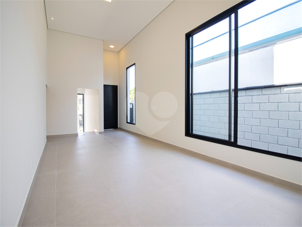 Casa de Condomínio à venda com 3 quartos, 202m² - Foto 3
