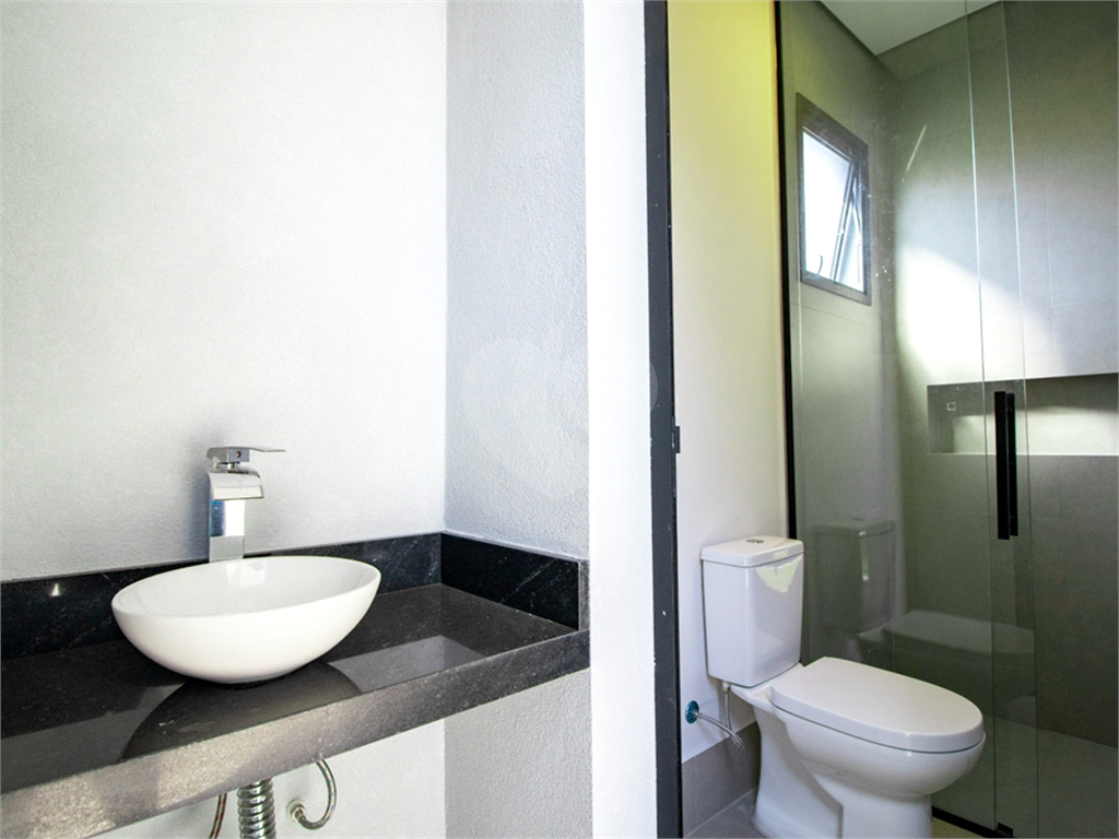 Casa de Condomínio à venda com 3 quartos, 202m² - Foto 9