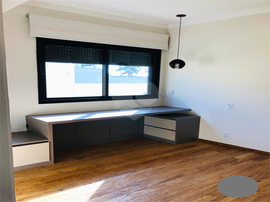 Casa de Condomínio à venda com 5 quartos, 385m² - Foto 19