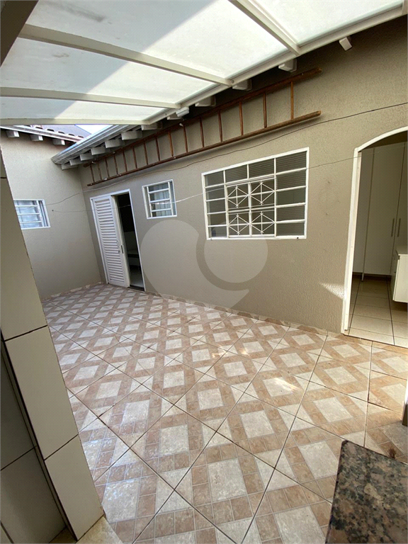 Casa à venda com 3 quartos, 162m² - Foto 18