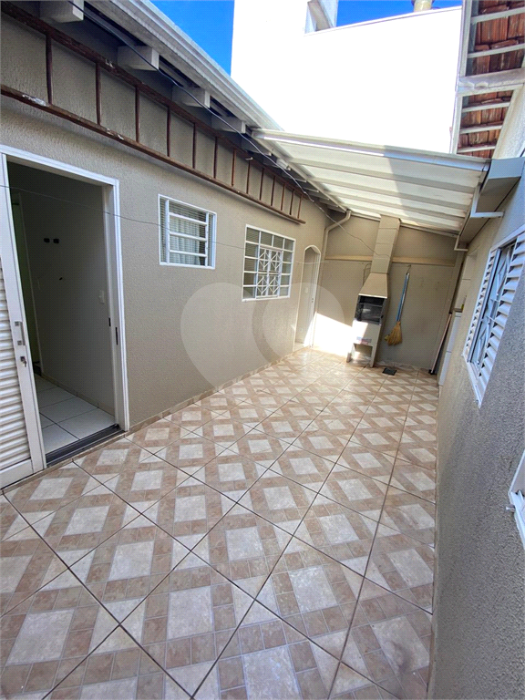 Casa à venda com 3 quartos, 162m² - Foto 17