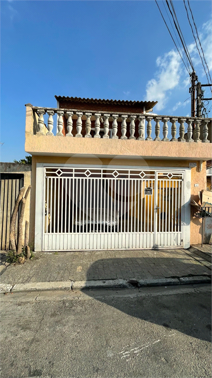 Sobrado no Jaçana com 3 quartos. 