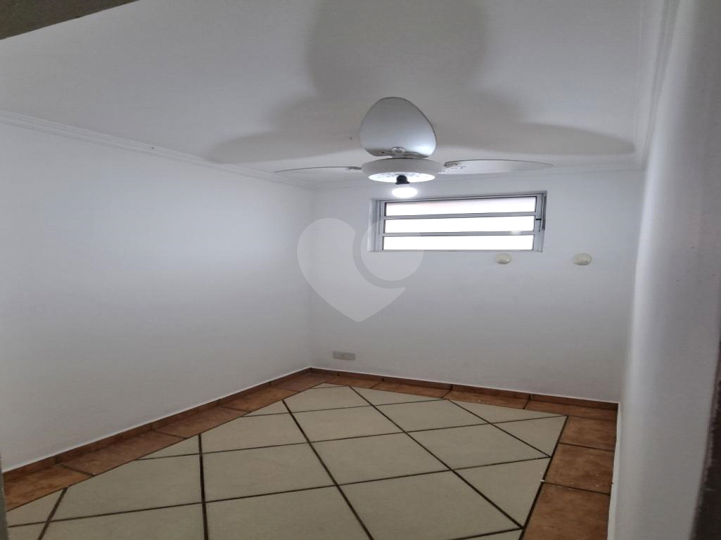Casa, 3 quartos, 164 m² - Foto 9