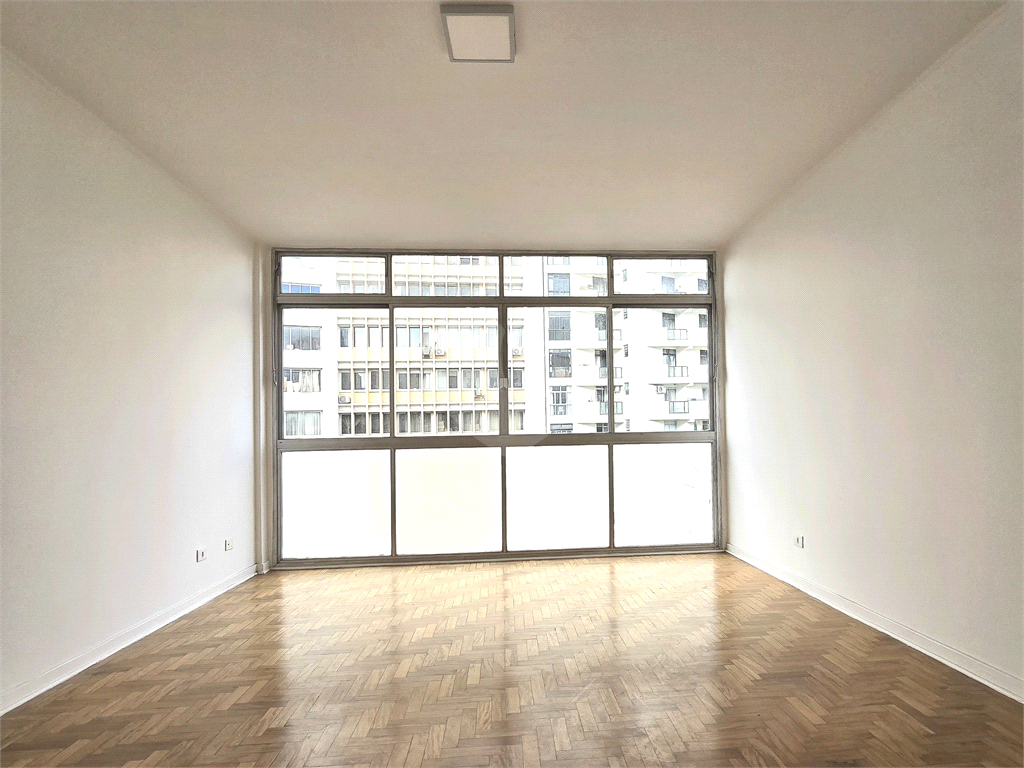 Apartamento para venda com 3 dormitórios 2 banheiros no Paraíso, São Paulo - SP