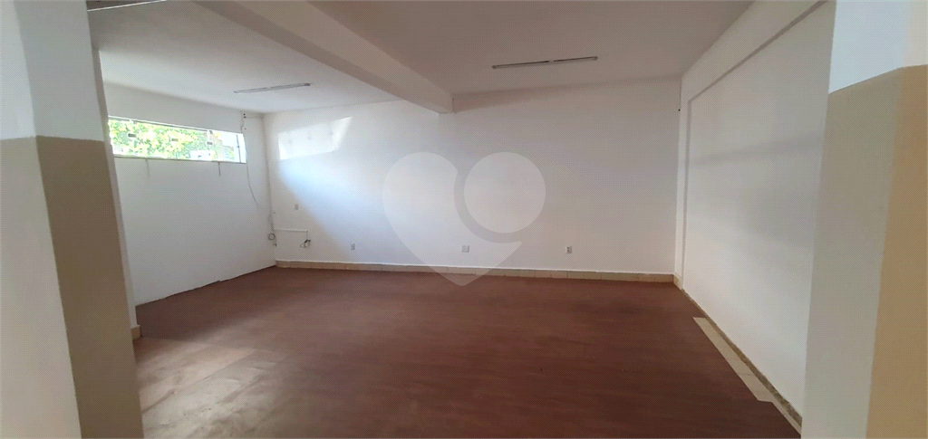 Prédio Inteiro para alugar, 340m² - Foto 19