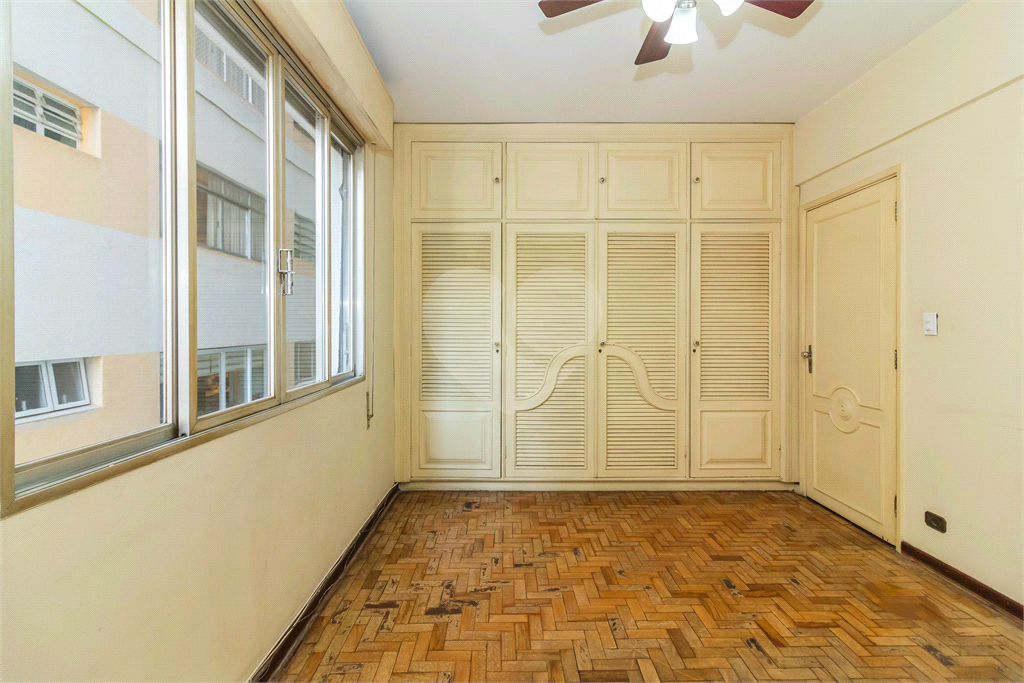 Jardim Europa - Apartamento para Reforma - Venda
