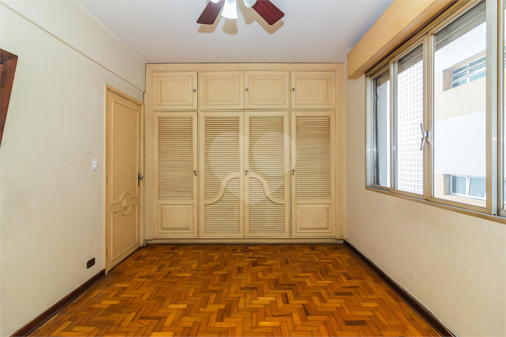Jardim Europa - Apartamento para Reforma - Venda