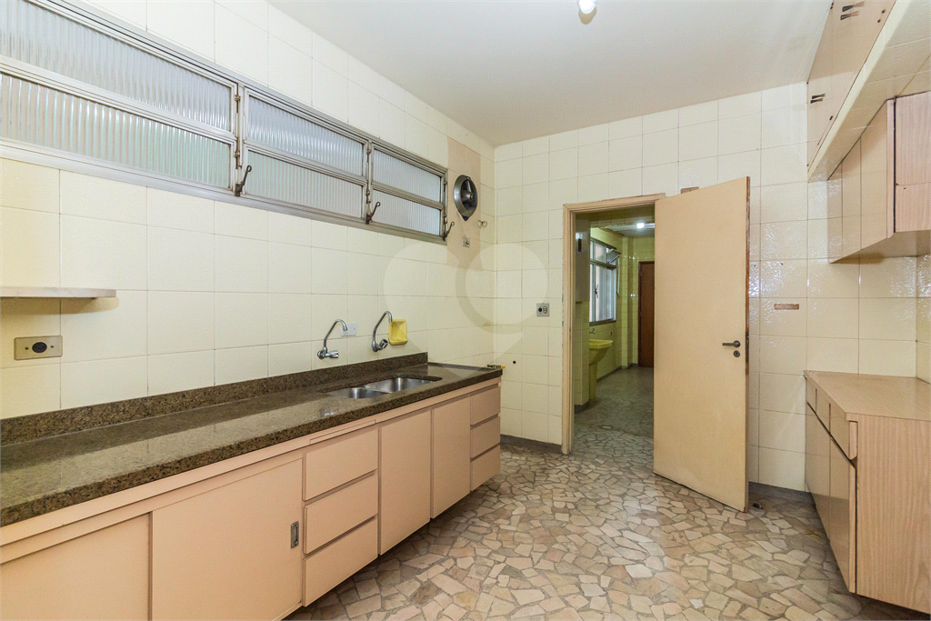 Jardim Europa - Apartamento para Reforma - Venda