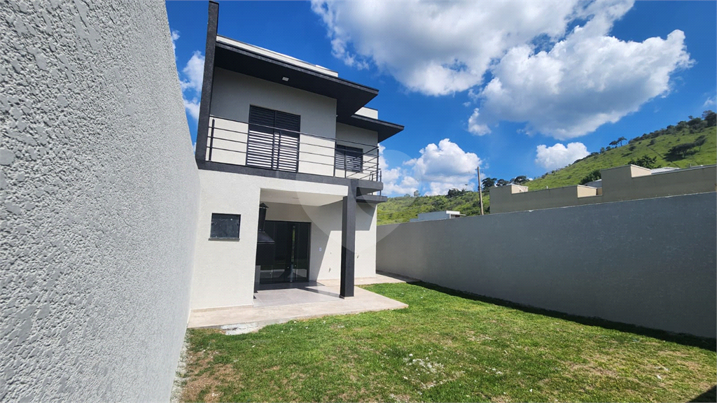 Sobrado à venda com 3 quartos, 97m² - Foto 29