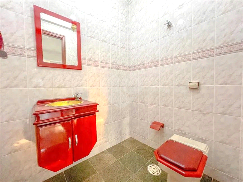 Sobrado para alugar com 4 quartos, 360m² - Foto 35