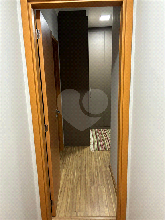 Apartamento à venda com 2 quartos, 64m² - Foto 10