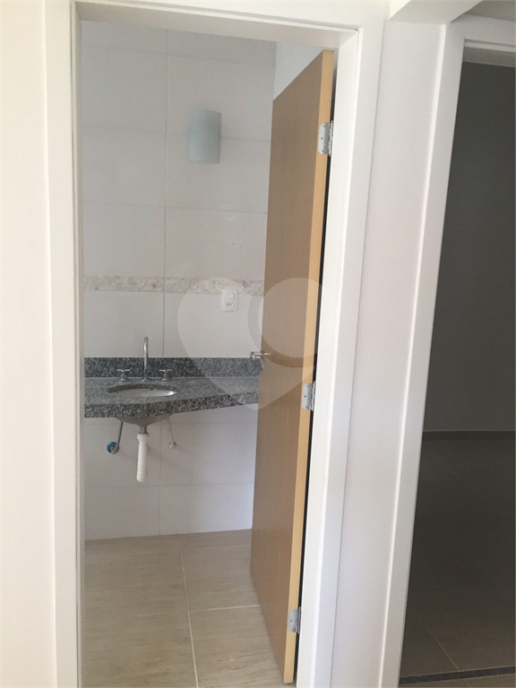 Casa de Condomínio à venda com 3 quartos, 80m² - Foto 4