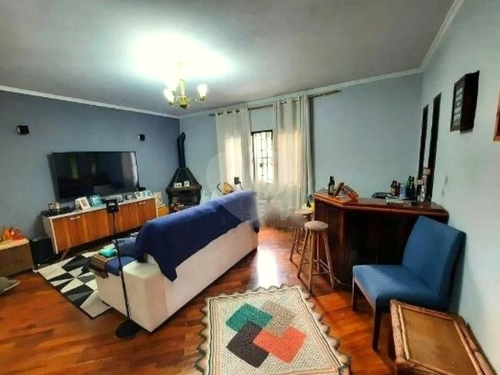 Casa, 5 quartos, 230 m² - Foto 1