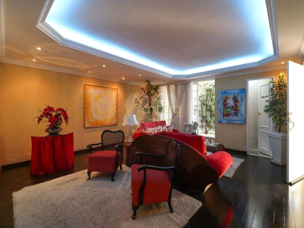 Casa, 4 quartos, 225 m² - Foto 9