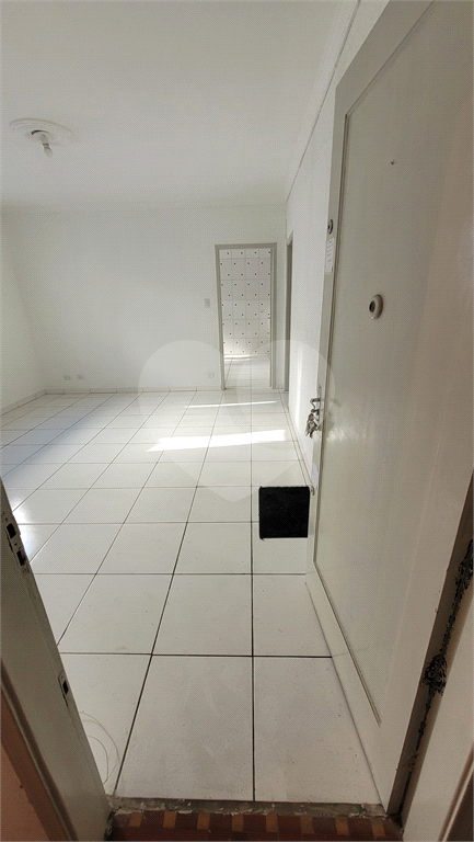 Predio residencial ou comercial para venda na Vila Maria Alta. Retrofit. Rendendo