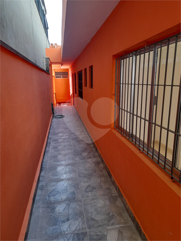 PRÉDIO INTEIRO em PENHA