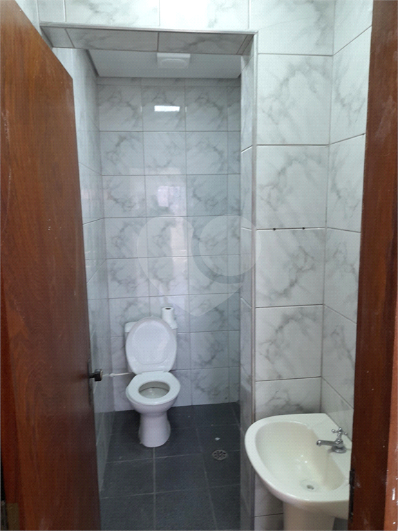 PRÉDIO INTEIRO em PENHA