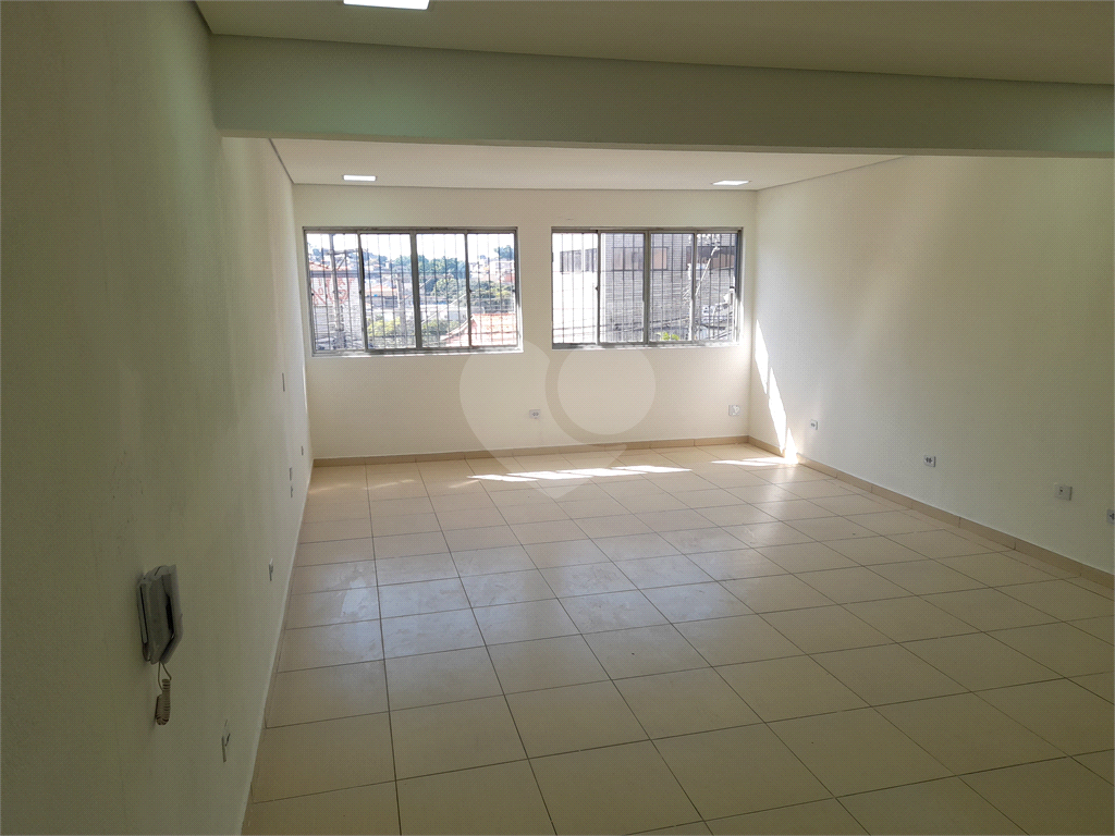 PRÉDIO INTEIRO em PENHA