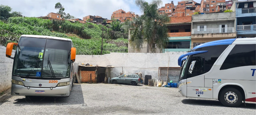 TERRENO em CAMPO LIMPO
