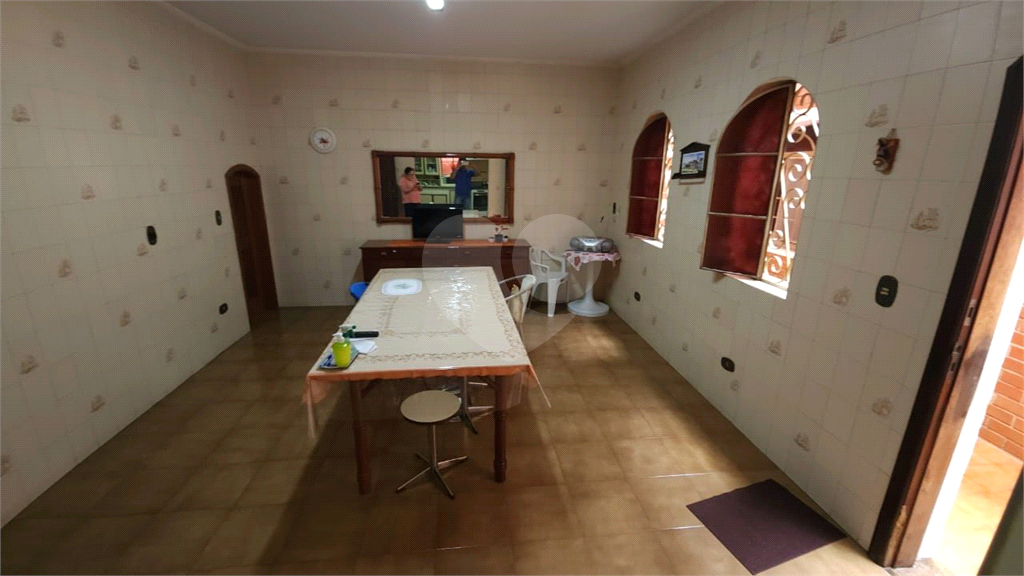 Sobrado à venda com 4 quartos, 327m² - Foto 10